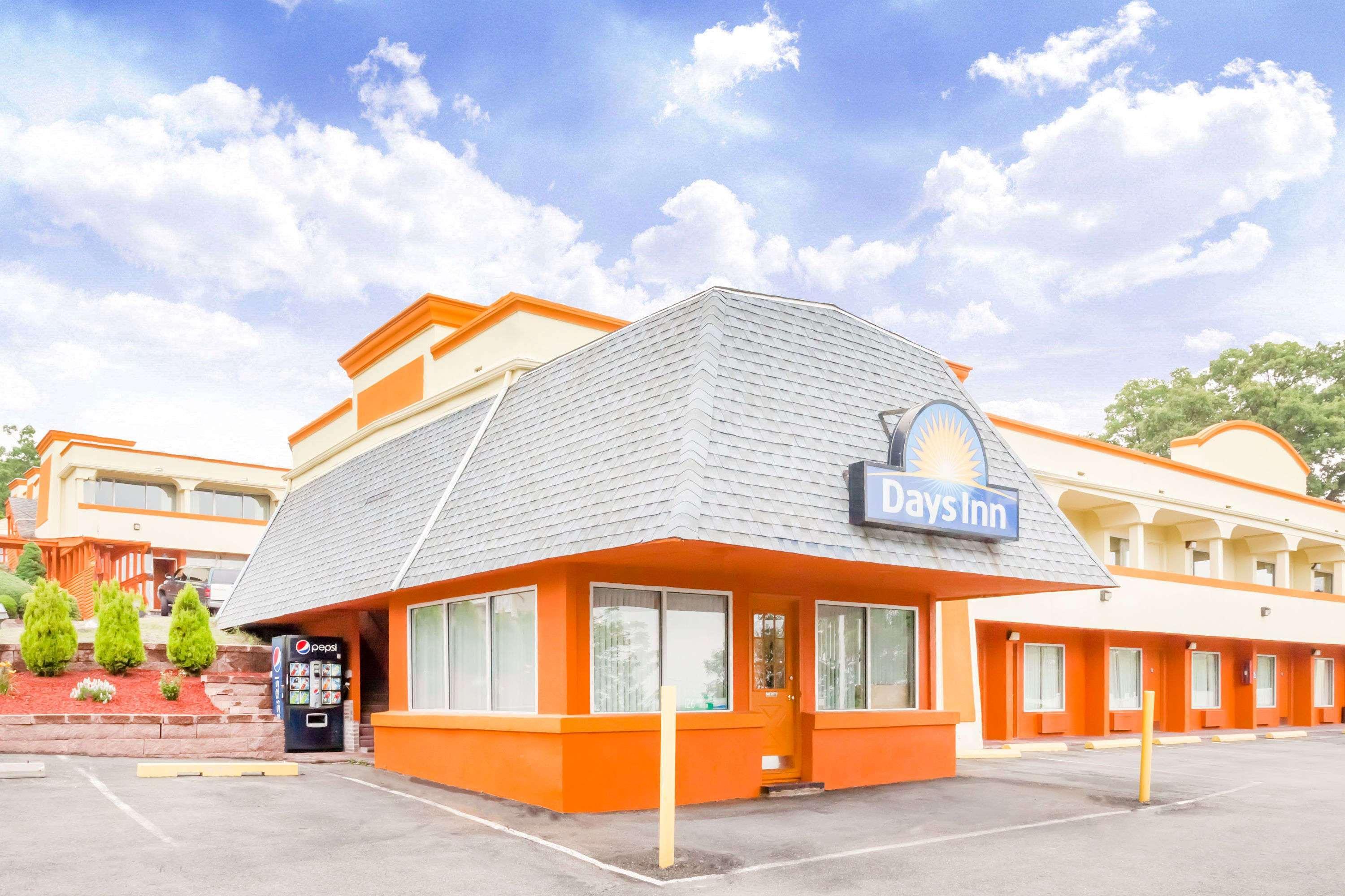 坦纳斯维尔戴斯酒店 外观 照片